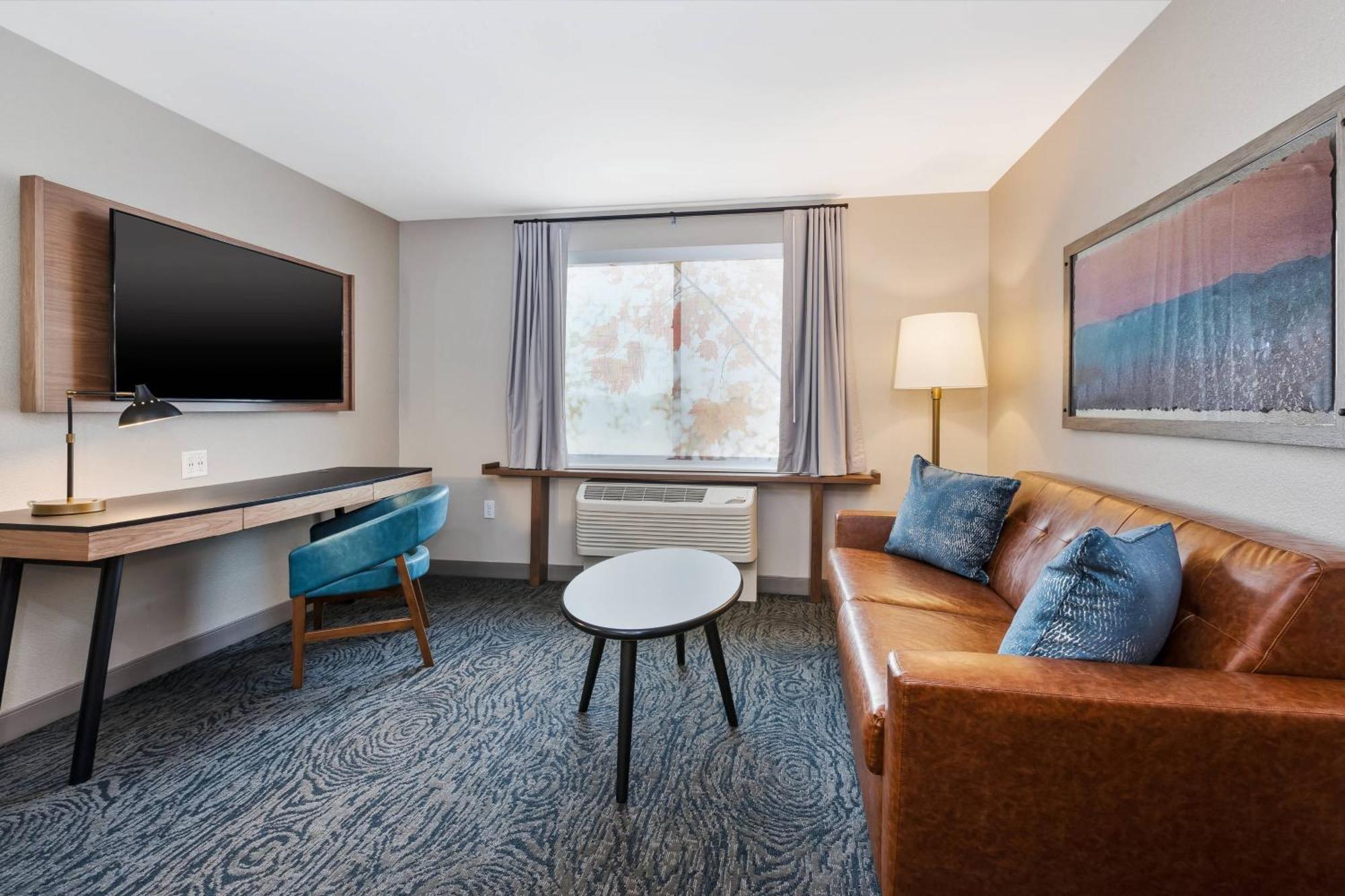 Hotel Fairfield & By Marriott